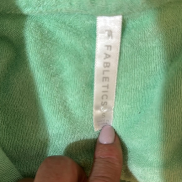 Fabletics Island Terry Boxy Button Up Lime Green Shirt, Size Small - Picture 6 of 6